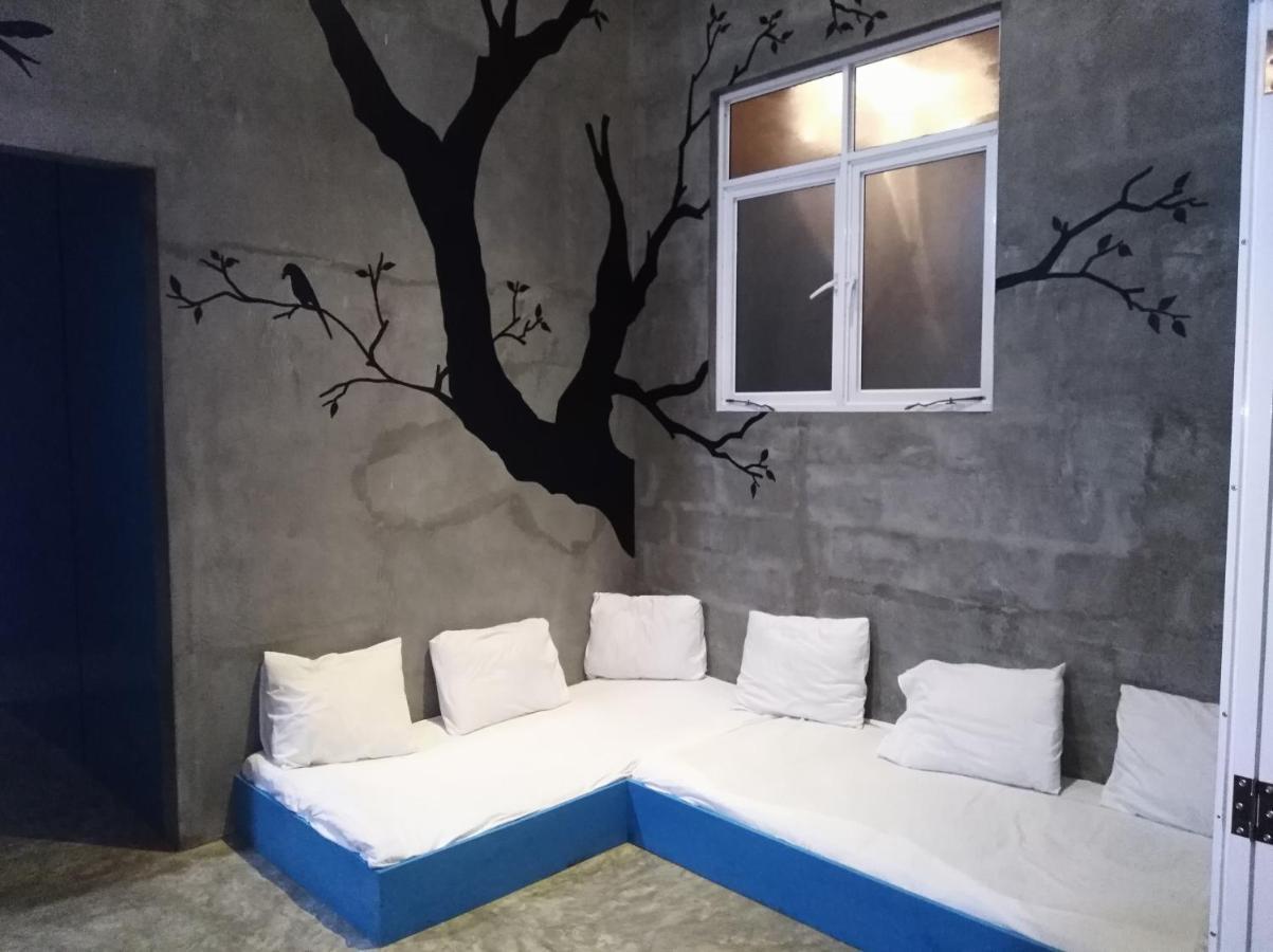 Cycling Backpacker Hostel & Cafe Unawatuna Εξωτερικό φωτογραφία