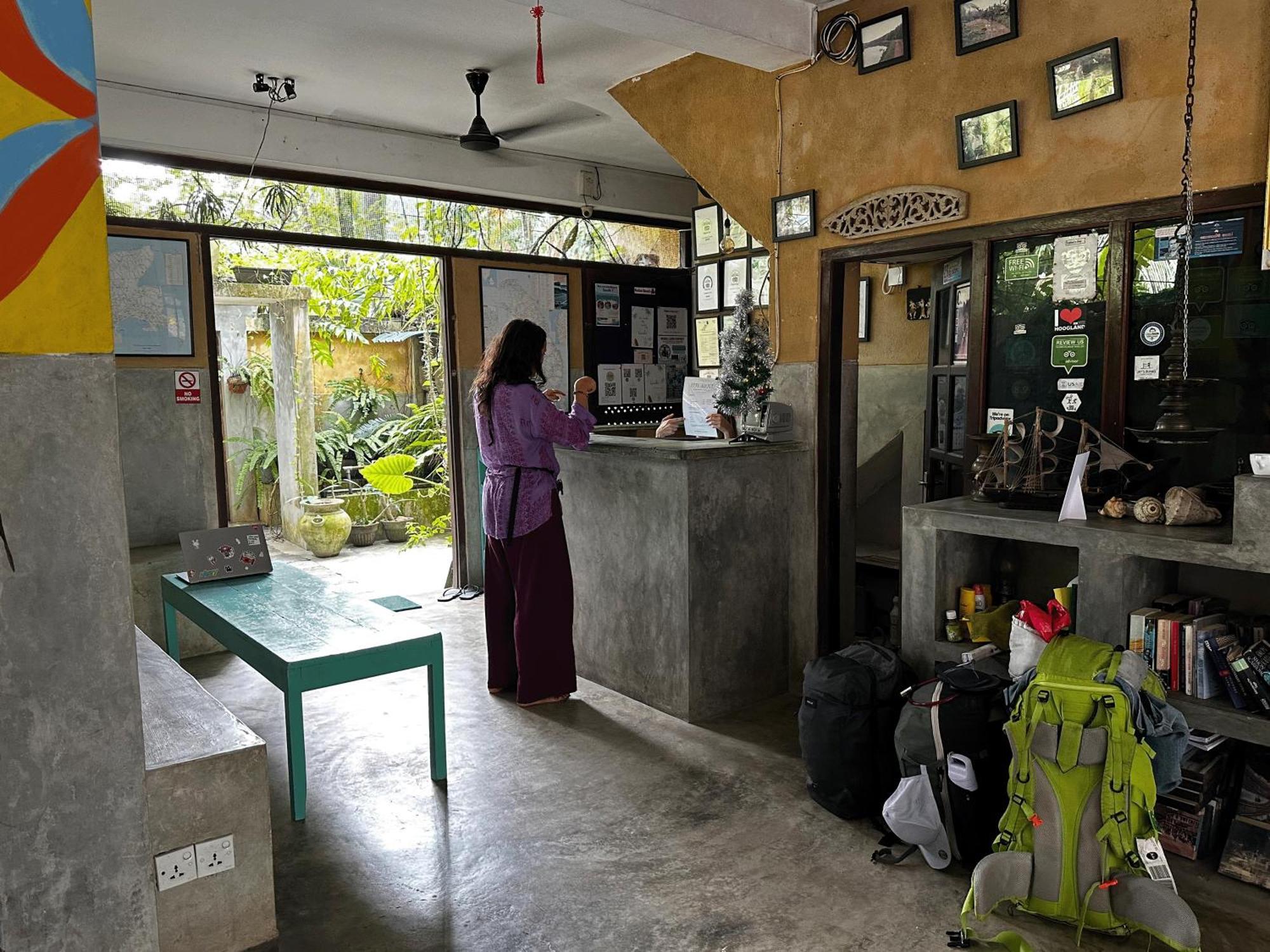 Cycling Backpacker Hostel & Cafe Unawatuna Εξωτερικό φωτογραφία